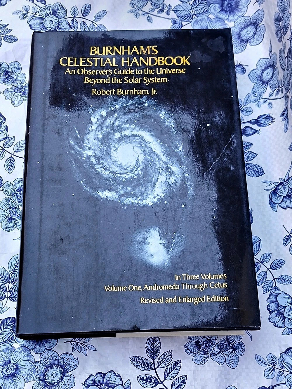 Dover Publications, Inc. Burnham's Celestial Handbook, Volume One: Andromeda